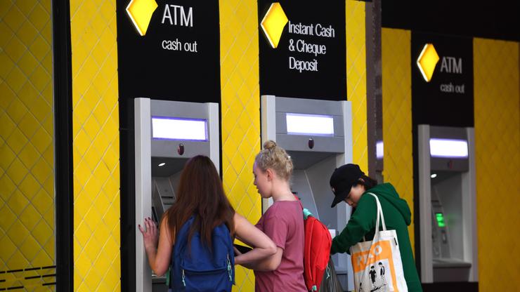 Commonwealth Bank’s $1,300 Cash Relief for Aussies Seeking to Lower Bill Stress