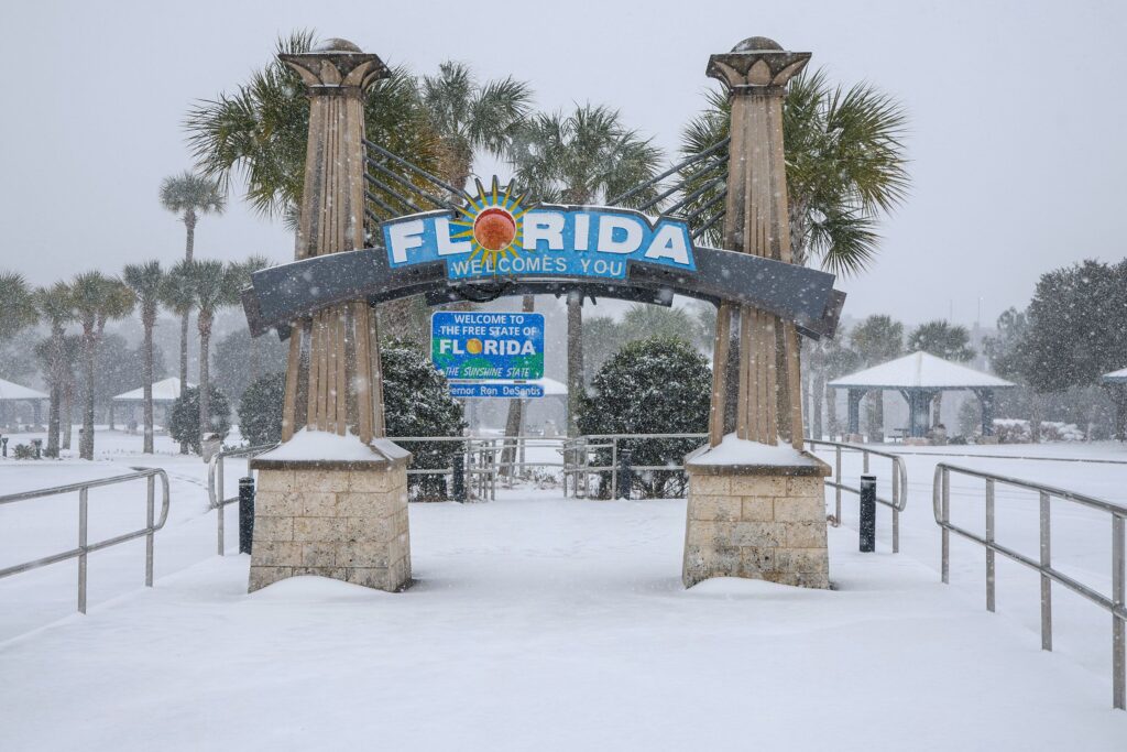 Florida Breaks All-Time Snowfall Record – And the Snow Keeps Falling!